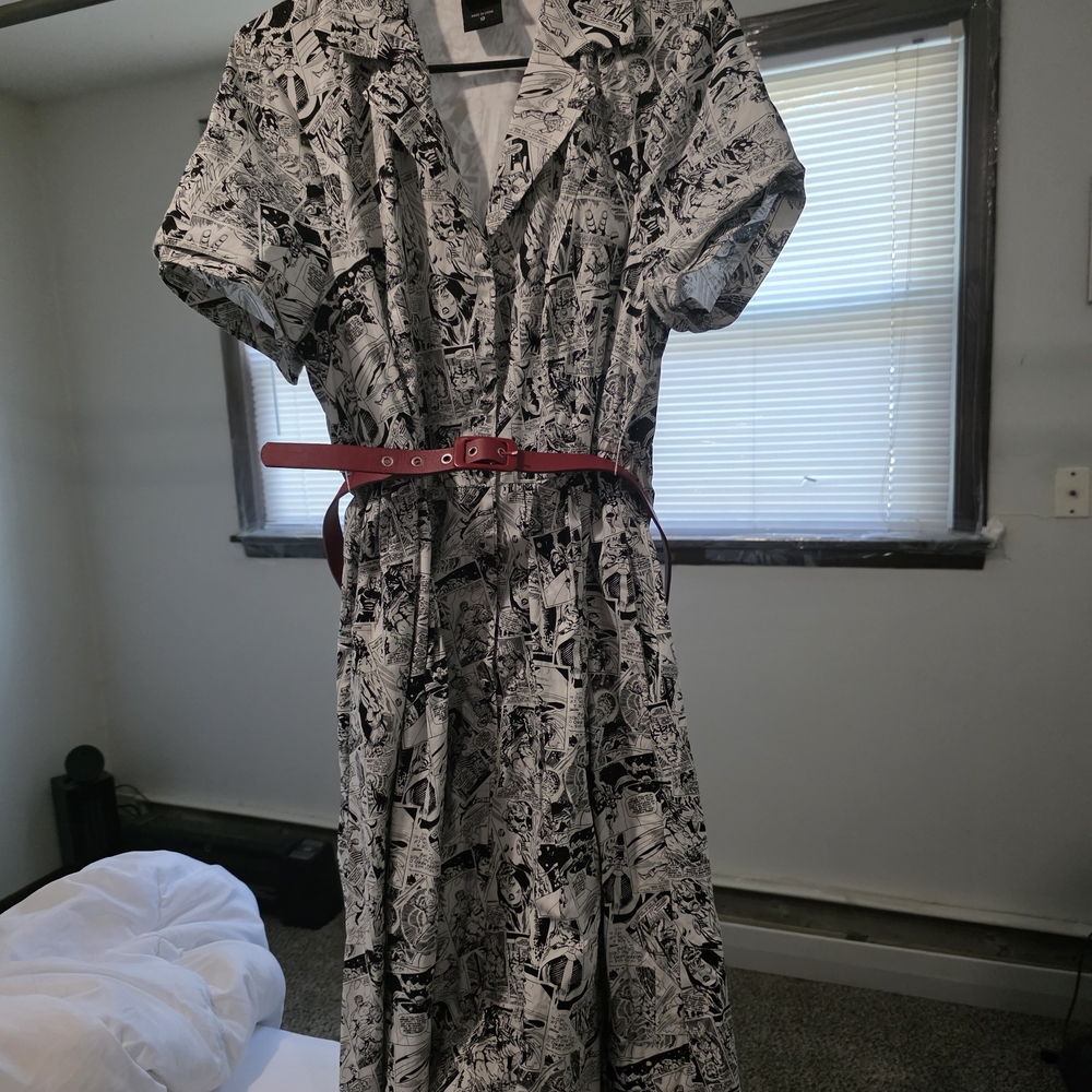 Stylish Black and White Printed Dress with Red Belt Marvel Torrid